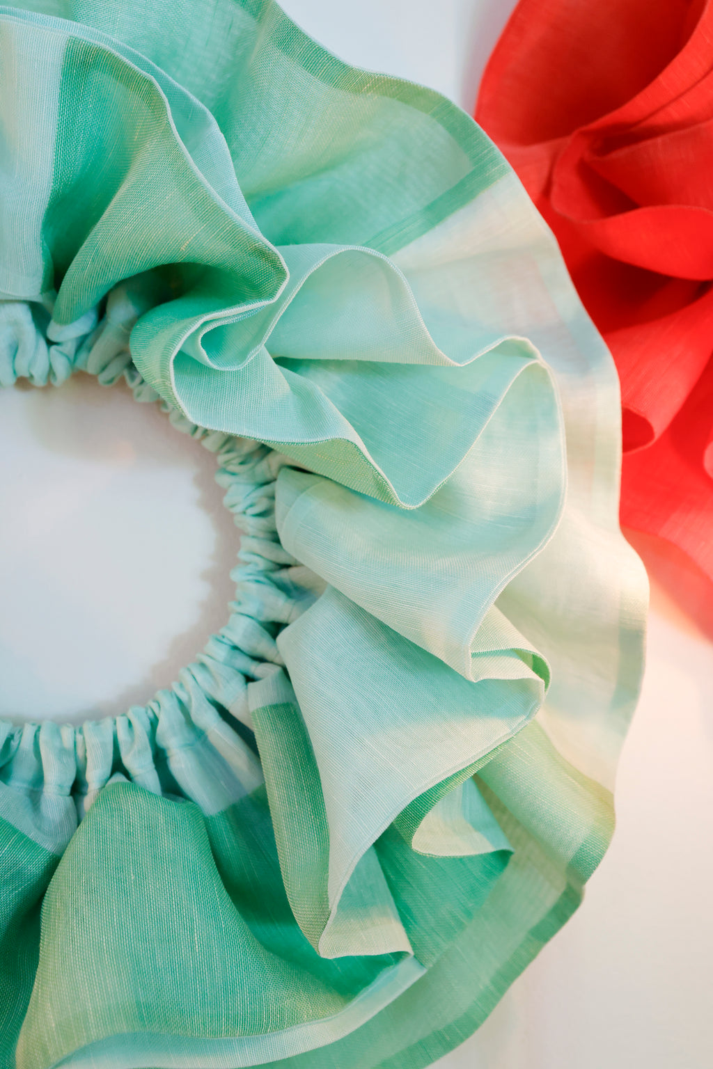 Merry Martini Christmas Ruffle Circlet