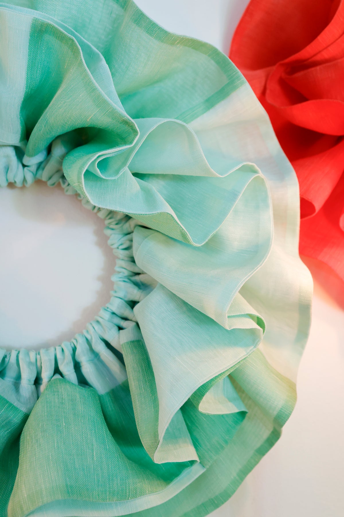 Merry Martini Christmas Ruffle Circlet