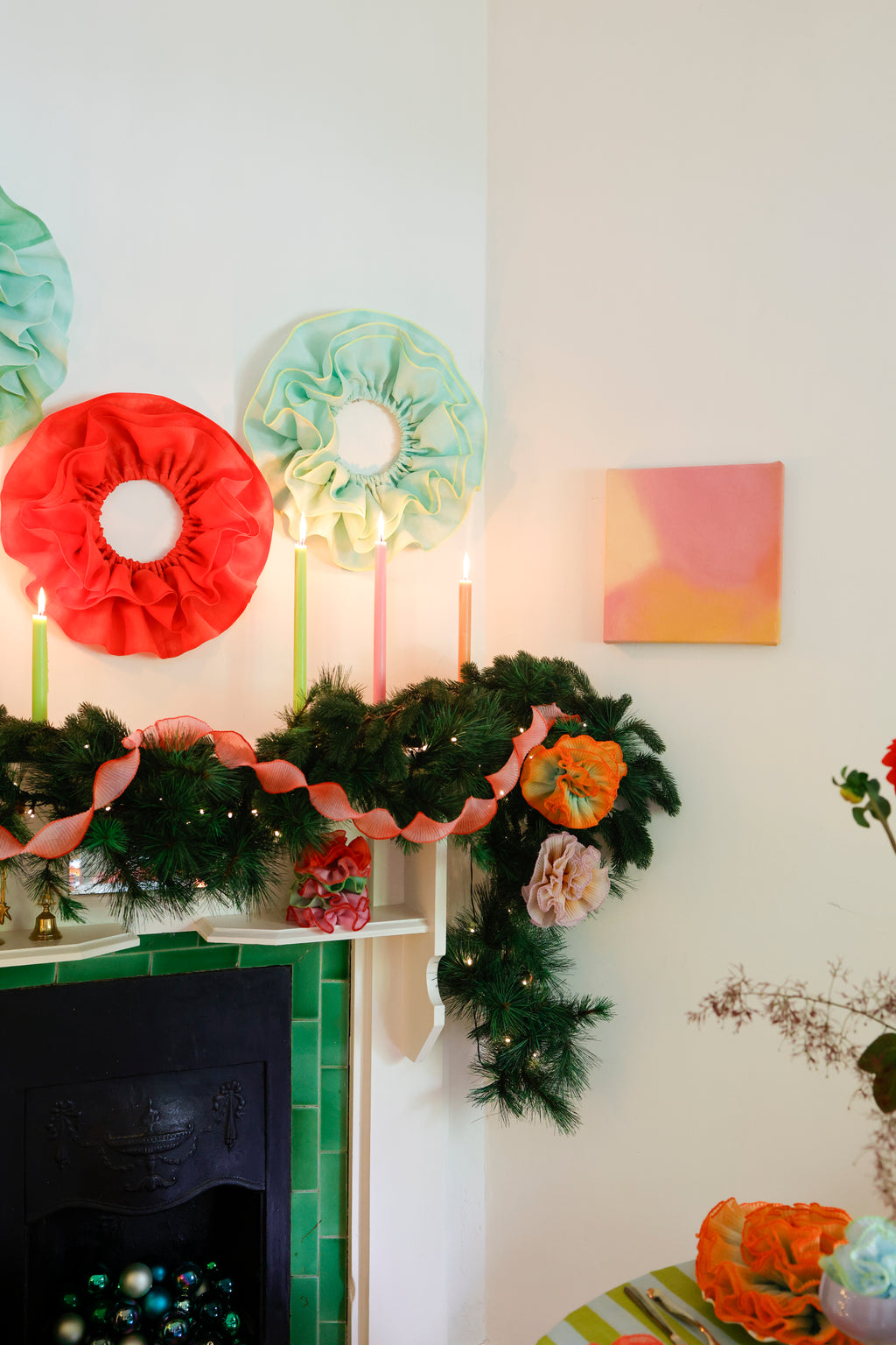 Holiday '75 Christmas Ruffle Circlet